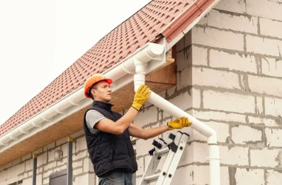 Pose et remplacement de gouttières à Chaumergy