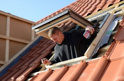 Pose de fenêtres de toit Velux à Chaumergy